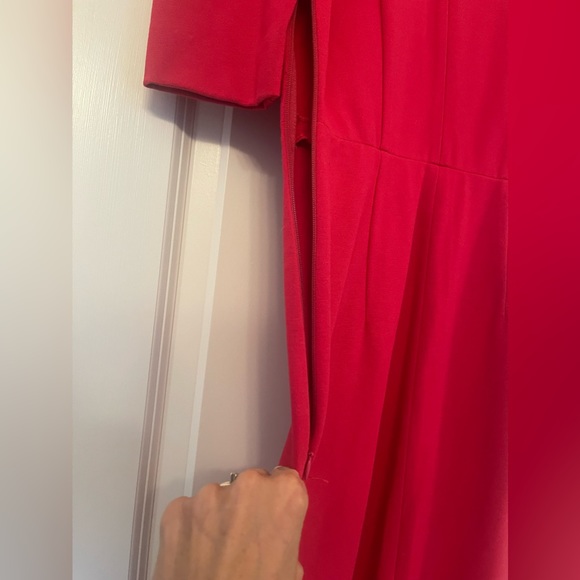 Diane Von Furstenberg Classic Hot Pink/Fuschia DVF dress size 6. - Picture 5 of 6